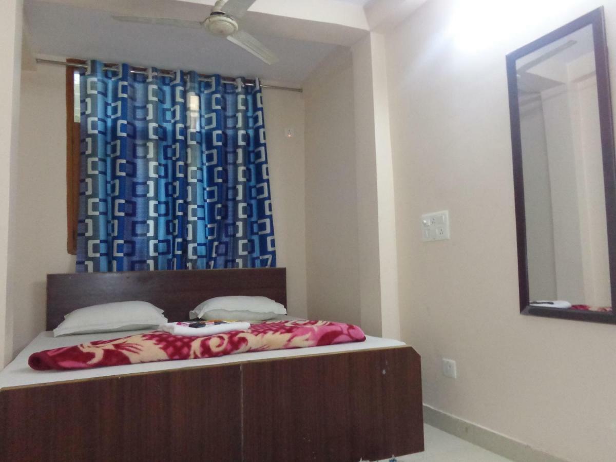 Delhi Inn,Walk In Nizamuddin Railway Station Nueva Delhi Exterior foto